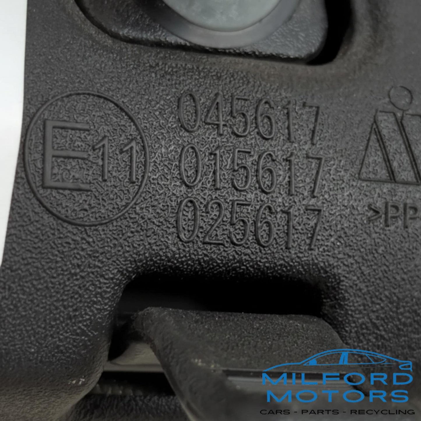 Black Rear View Mirror w/ Auto Dimming  Fits 16-2022 Accord Civic CR-V Fit HR-V