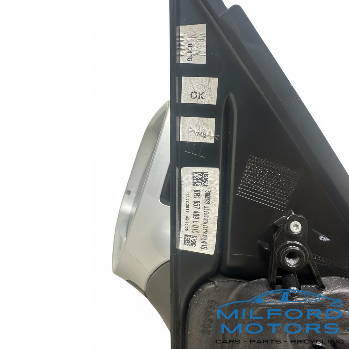 Driver Side View Mirror w/ Blind Spot Alert  Fits 2009-2014 AUDI Q5 2.0L