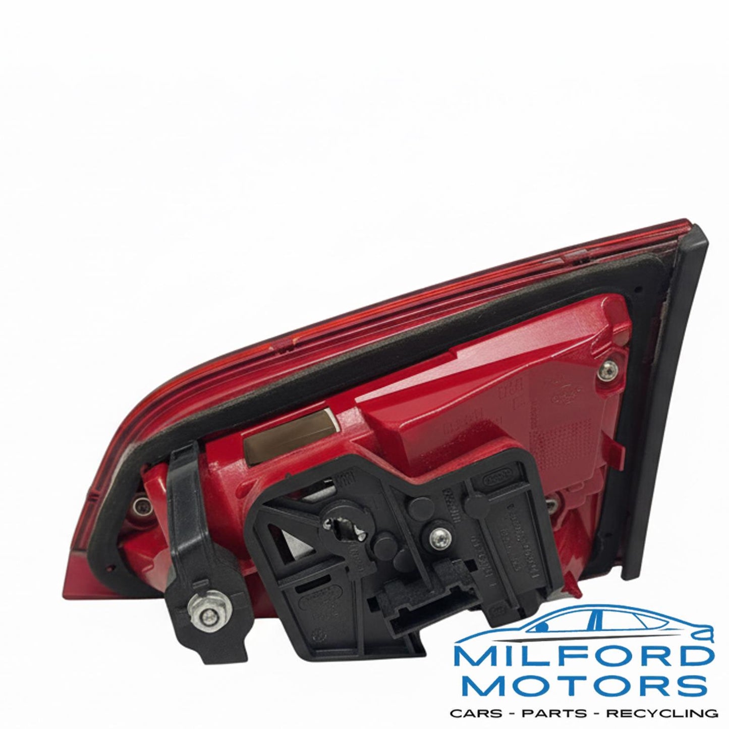 Driver Side Tail Light Lid Mounted Fits 2010-2012 Audi A4 S4 Sedan 2.0L