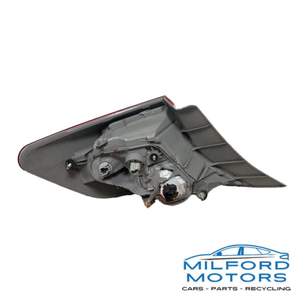 Passenger Side Tail Lamp Quarter Panel Mounted Fits 2012-2014 Toyota Camry 2.5L