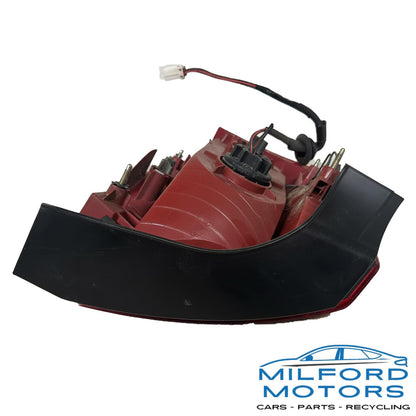 Passenger Side Tail Lamp Quarter Panel Mounted Fits 2004-2006 Galant 2.4L