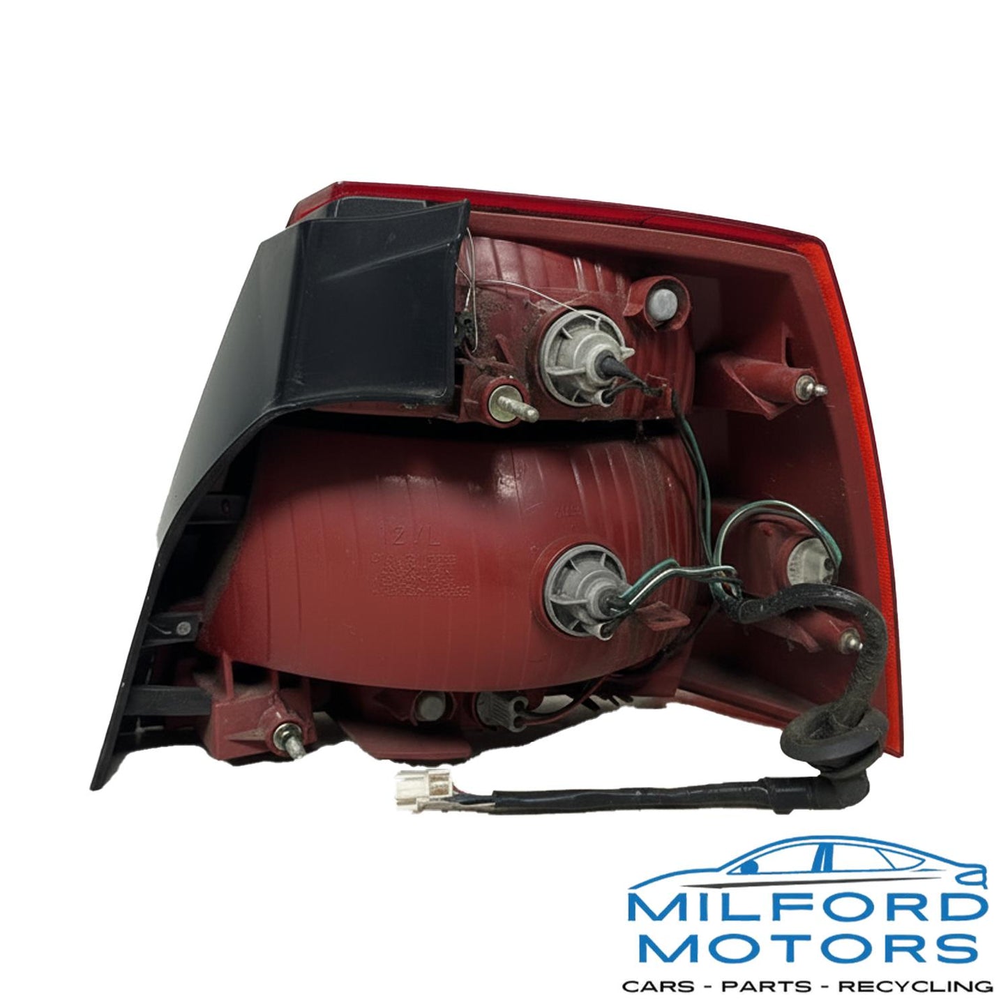 Driver Side Tail Light Quarter Panel Mounted Fits 04-2006 Mitsubishi Galant 2.4L