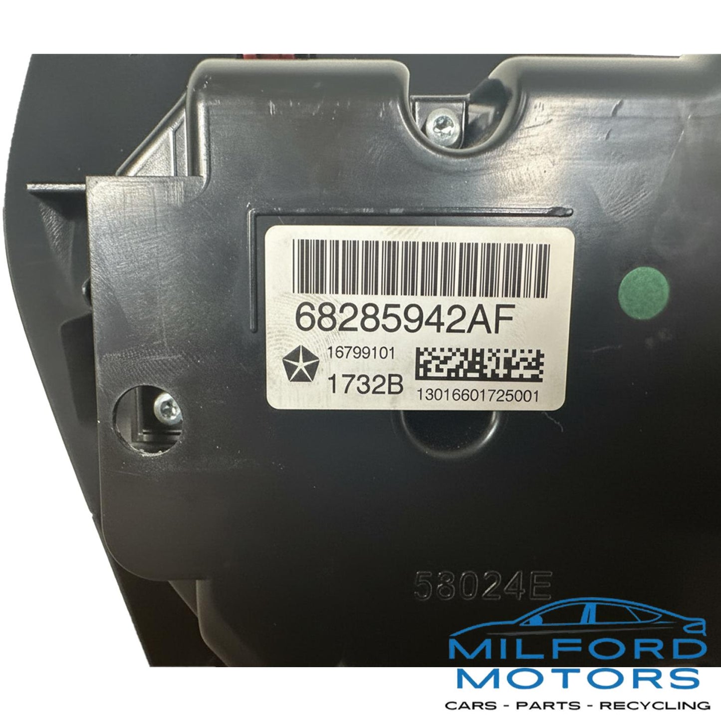 Black Dual Zone Temperature Control Fits 2019-2023 Jeep Cherokee L4 V6