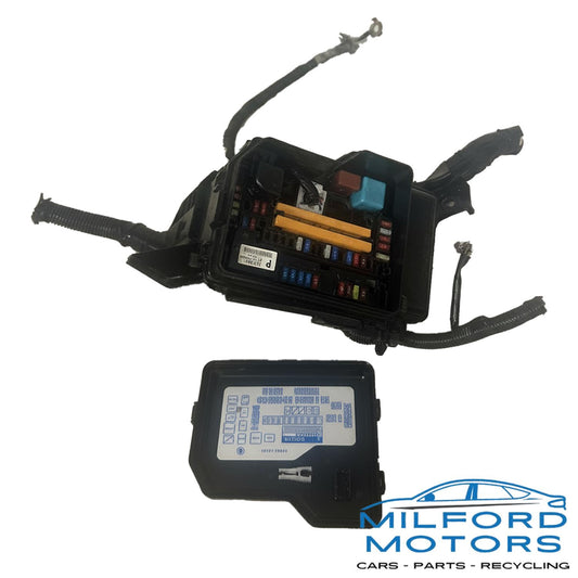 Engine Compartment Fuse Box Fits 2011-2013 Toyota Highlander 3.5L