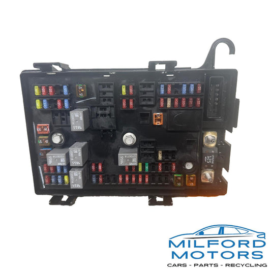 Engine Compartment Fuse Box Fits 2018-2020 Express Savana 2500 3500 6.0L