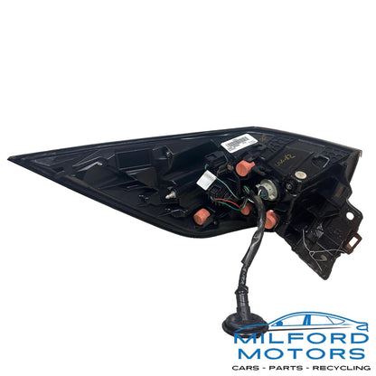 Used OEM Left LED Tail Lamp Assembly - 2019-2025 Toyota RAV4 - Quarter Panel Mounted - 81561-42221 - 39,565 Miles