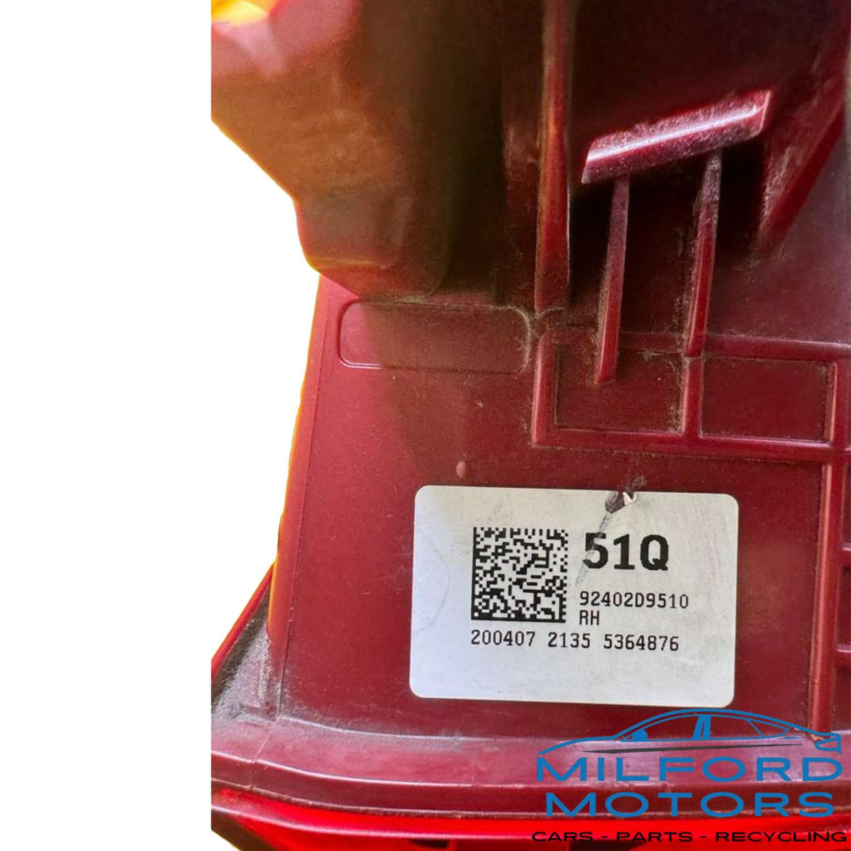 Used OEM Passenger Right Quarter Panel Tail Light – 2020–2022 Kia Sportage – 92402D9510