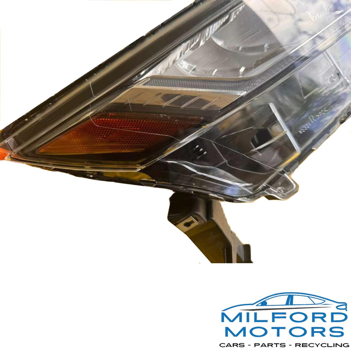 Used OEM Passenger Right LED Headlight – 2020–2025 Mitsubishi Outlander Sport / RVR – 8301D572
