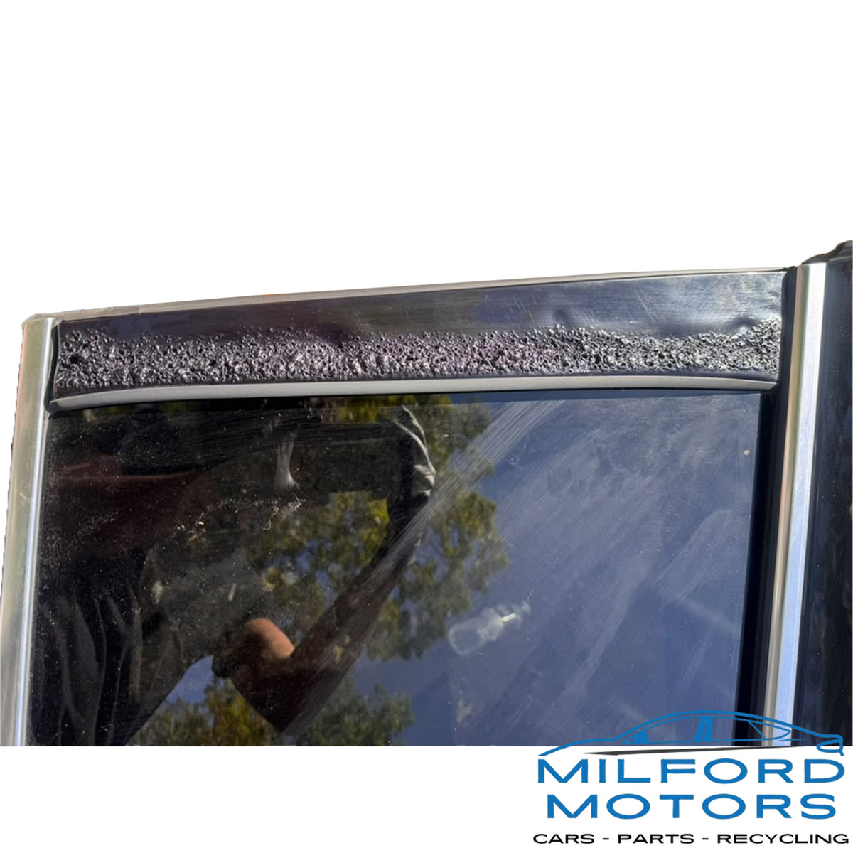 Used 2017-2024 Audi Q7 OEM Passenger Rear Right Door Assembly Black Non-Laminated Glass 146,067 Miles