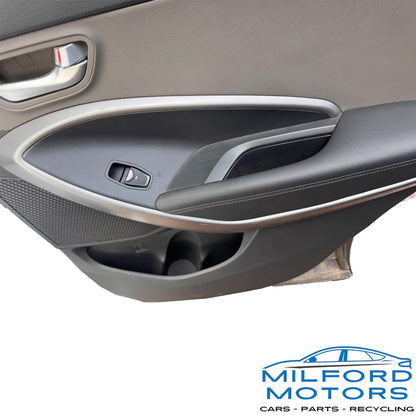 2013–2018 Hyundai Santa Fe Sport Rear Right Door Assembly – 63,561 Miles