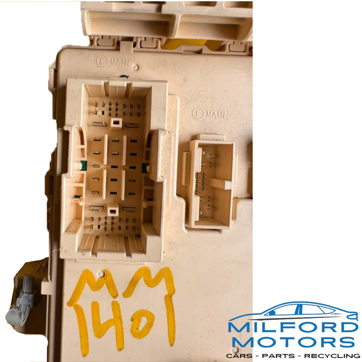 Used OEM Under Dash Cabin Fuse Box – 2020 Hyundai Tucson Sport 2.4L