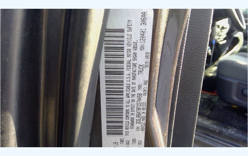 OEM Instrument Gauge Cluster / Speedometer – 2015 Ram 1500 & 2500 – 67,000 Miles – P/N 68242849AE