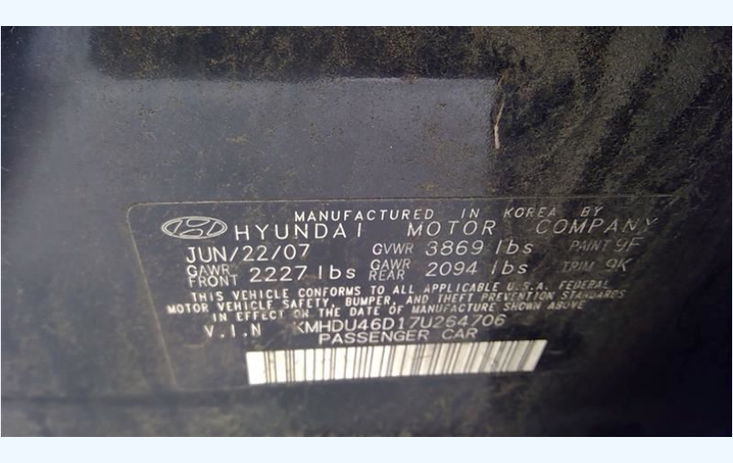 2007-2010 Hyundai Elantra Sedan Left Driver Side Quarter Panel Tail Light OEM 92401-2H050 Used